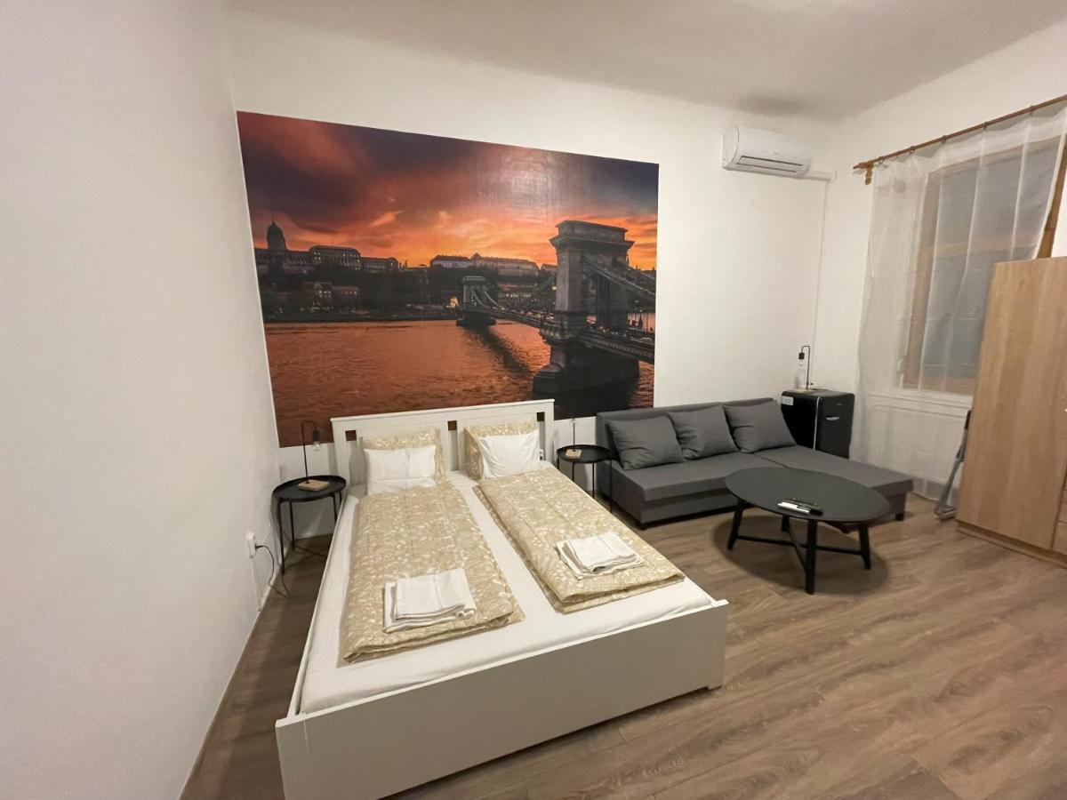 Mano Guesthouse Boedapest Buitenkant foto
