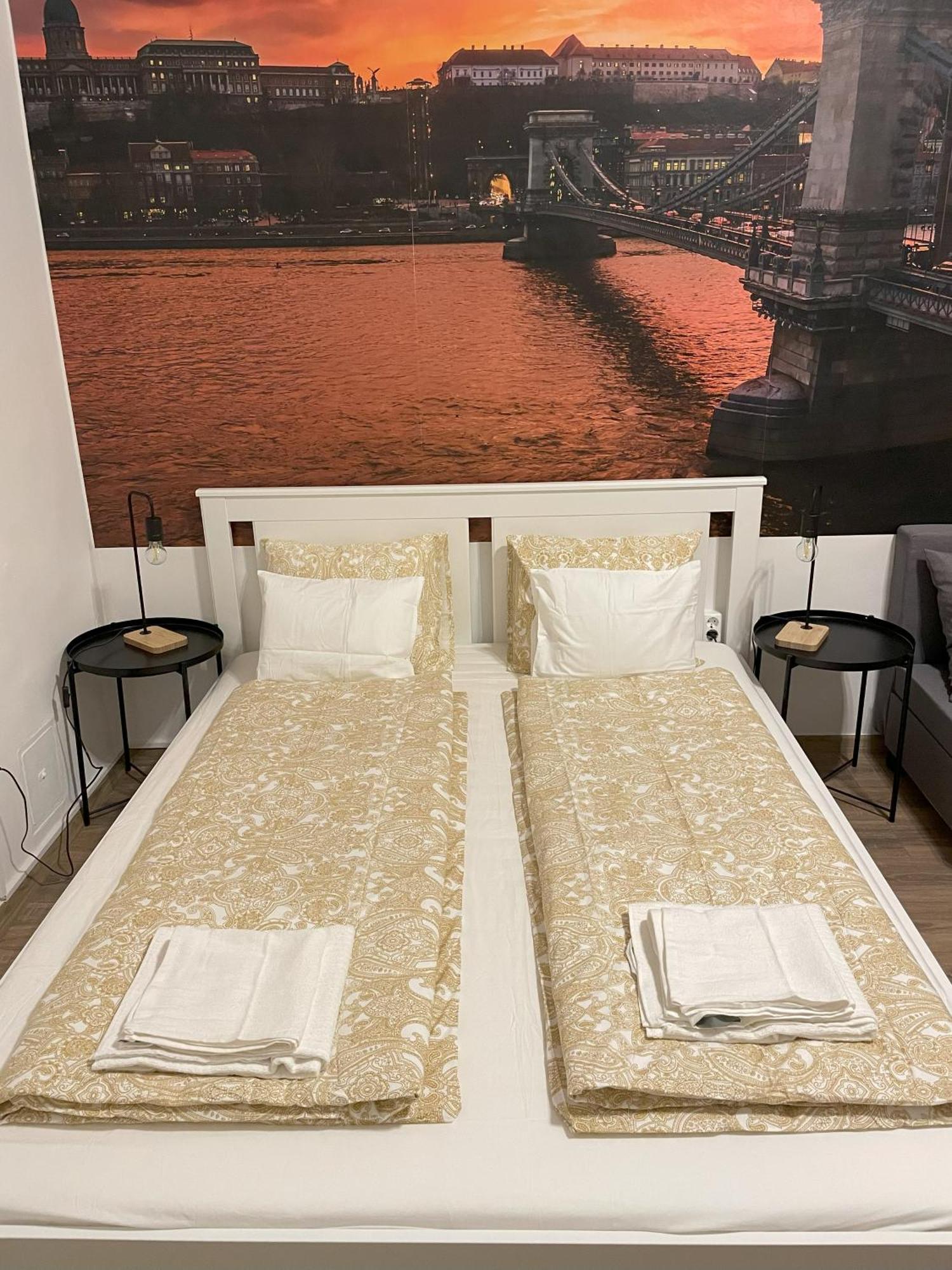 Mano Guesthouse Boedapest Buitenkant foto